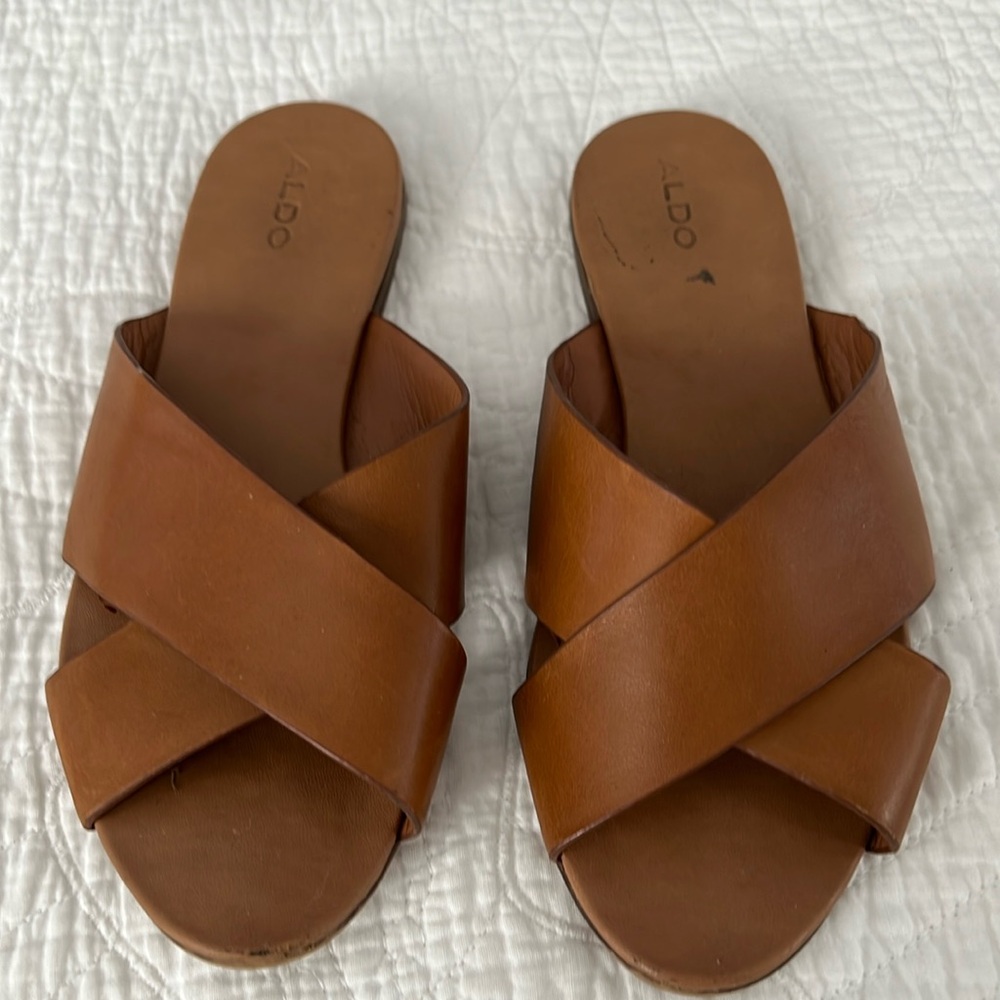 ALDO SANDALS SIZE 7 - Picture 2 of 7